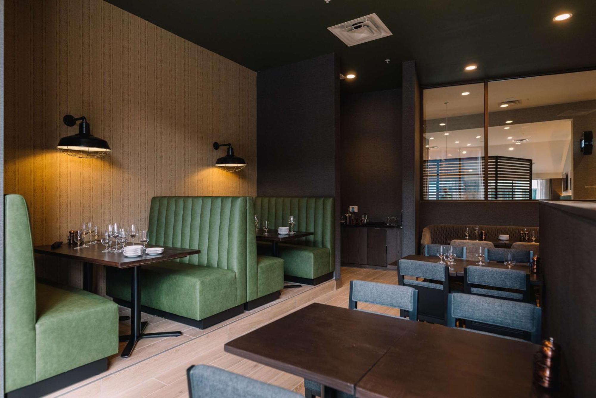 Embassy By Hilton 4*