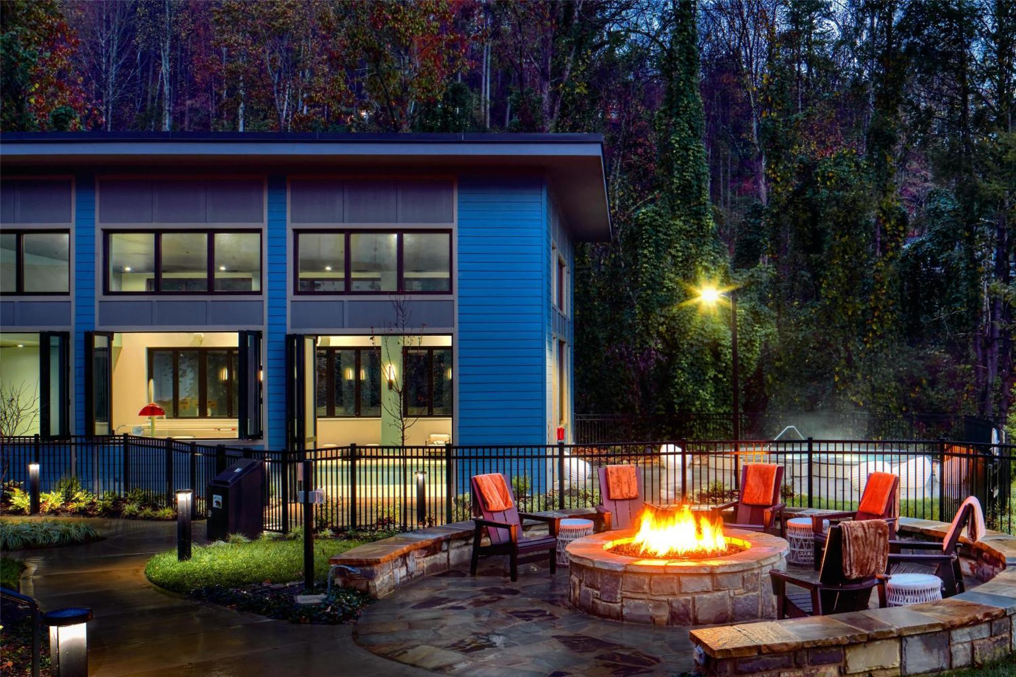 Embassy By Hilton Gatlinburg